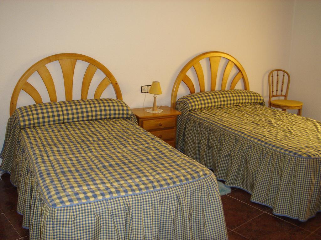 Apartamentos Serrano Ribatajada Zewnętrze zdjęcie
