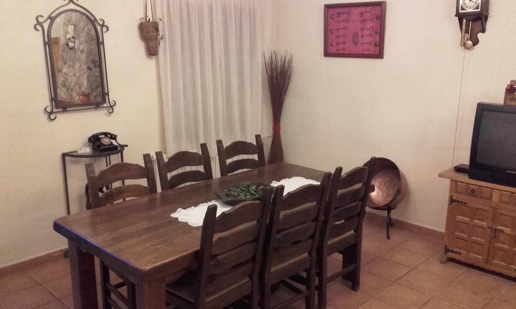 Apartamentos Serrano Ribatajada Zewnętrze zdjęcie